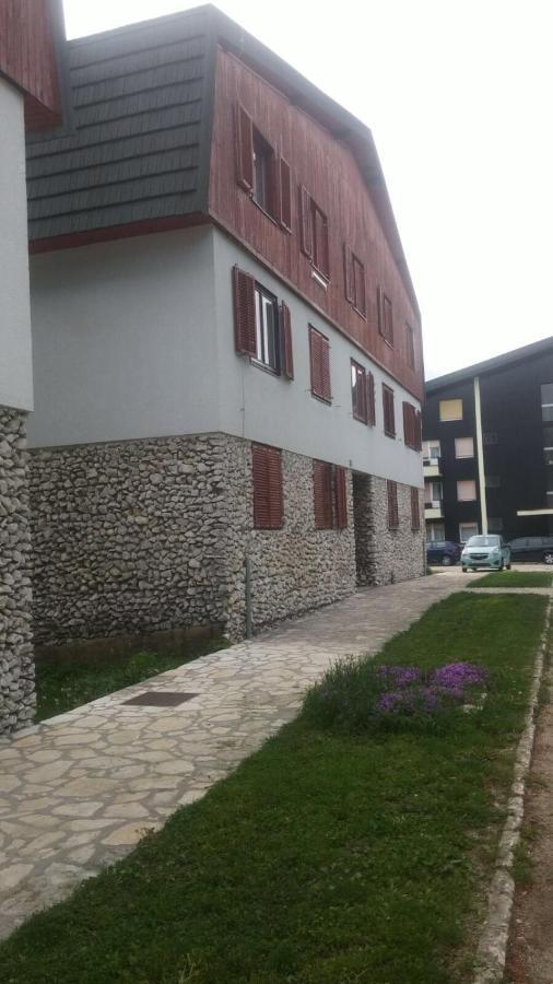 Gaby Apartment-Center Of Plitvička Jezera Екстериор снимка